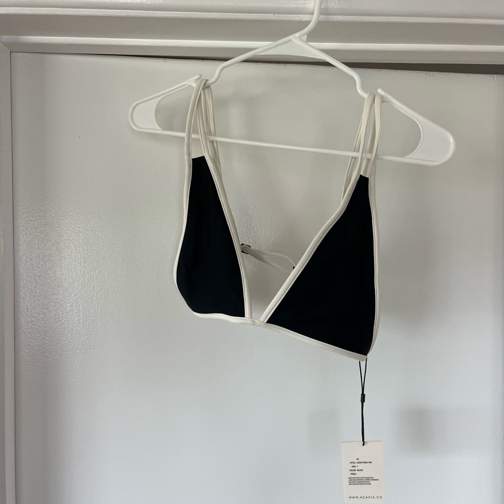 acacia swimwear Leon Piped Top - black and white